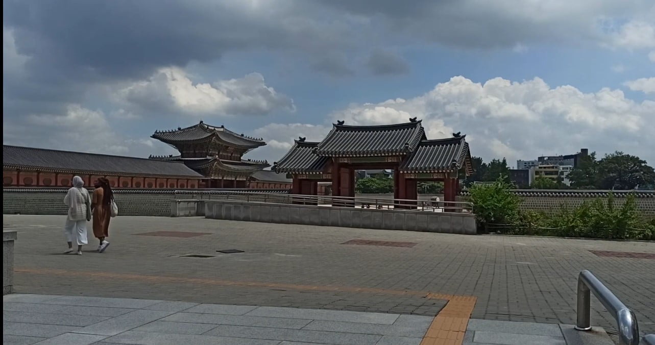 palacio coreano llegada